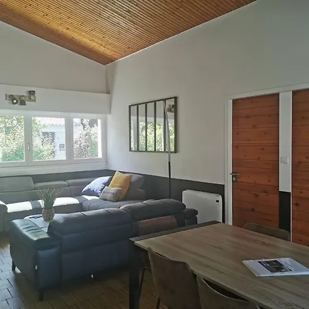 Maison Avec Jacuzzi Et Piscine A 900m Plage, Foret