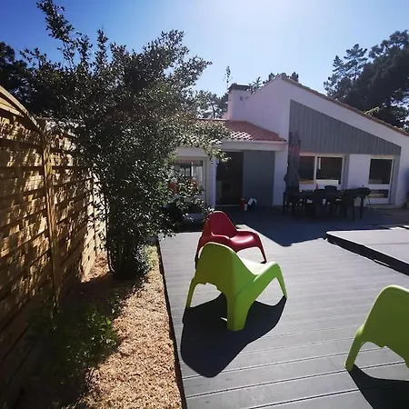 Maison Avec Jacuzzi Et Piscine A 900m Plage, Foret Nyaraló *